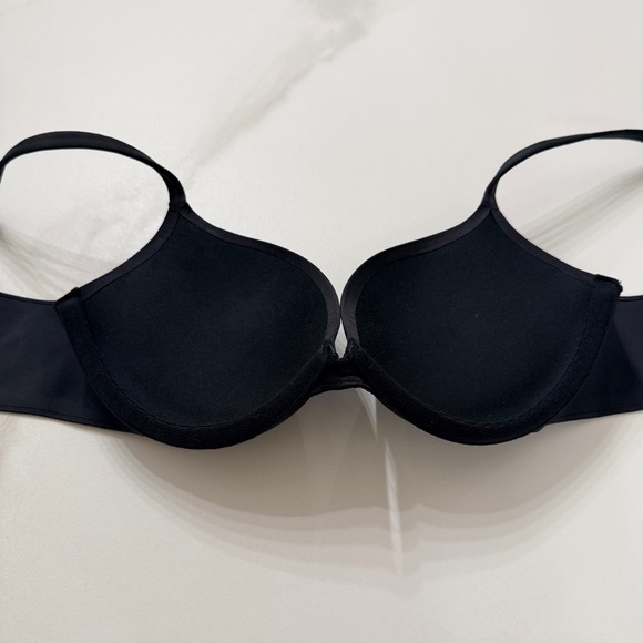 NWT!!! SKIMS Ultimate Push Up Plunge Bra - in Onyx Black - Size 36A - Picture 12 of 14